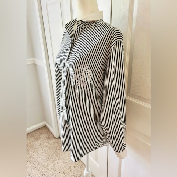 Casey & Max shirt blouse top woman’s size medium striped - Picture 2 of 5